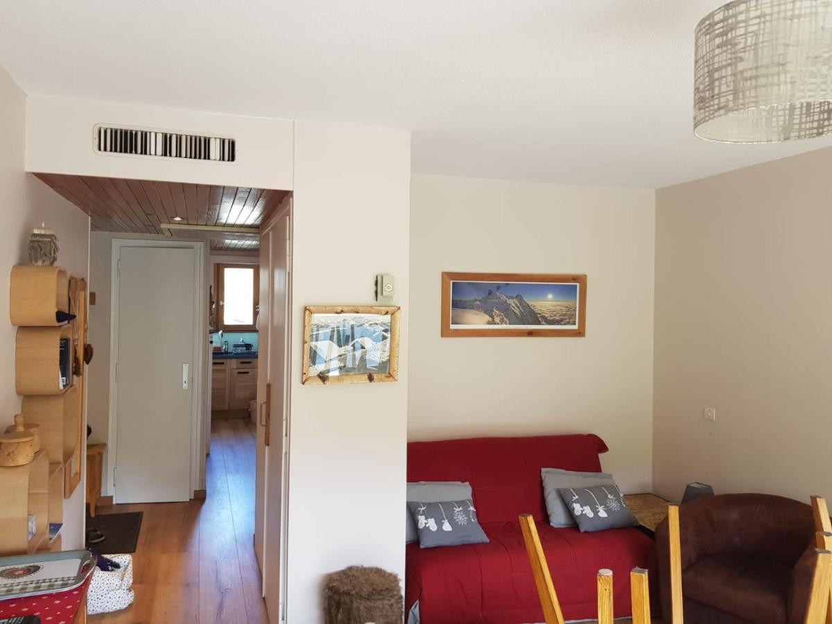 Appartement Traversant Residence Chaput 2 - 2 Pieces - 6 Personnes - Vue Sur Front De Neige Fontcouverte-la-Toussuire Ngoại thất bức ảnh